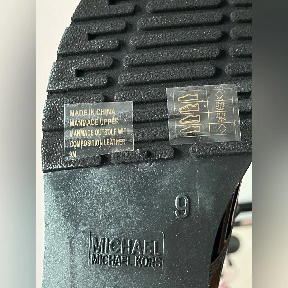 NIB NWT MICHAEL Michael Kors Tavie Combat Rain Boot Water Resistant Size 9 - Picture 10 of 14